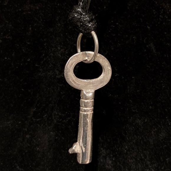 silver key pendant 